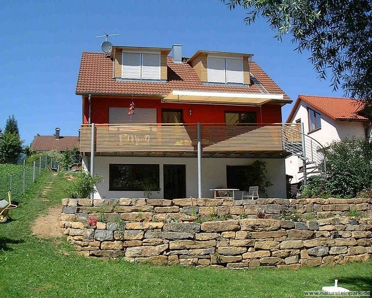 Schwarzjura anthrazit-grau-braun 