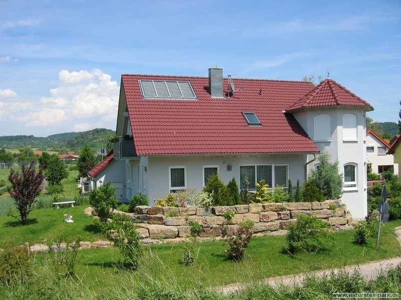 Schwarzjura anthrazit-grau-braun 