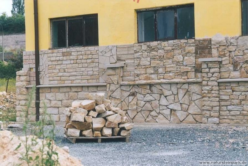 Rhätsandstein gelb-beige-grau
