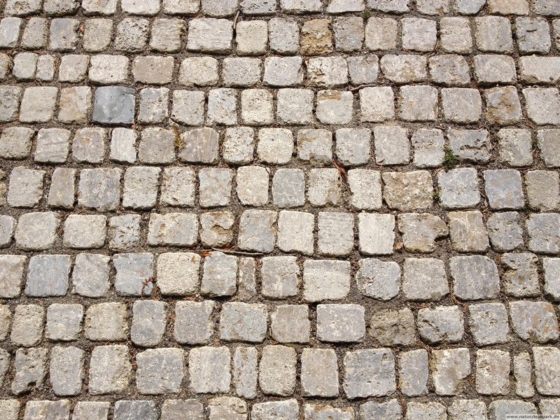 Muschelkalk grau-braun